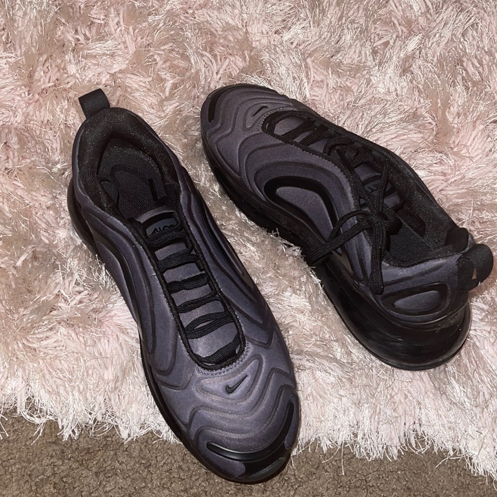 Men’s nike air max 720